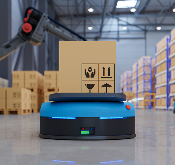 Robot móvil autónomo en almacén Robot móvil autónomo transportando una caja en un almacén inteligente con estanterías y sistemas automatizados en el fondo.